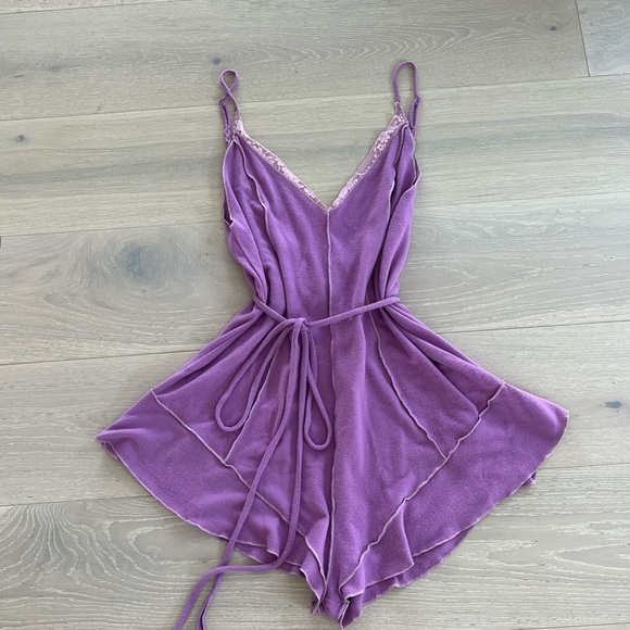 NWT Out From Under Devon Lace-Trim Tied Romper SZ MEDIUM m - Picture 5 of 8